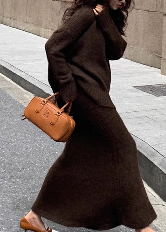 Gracefully Styled Sweater for Any Occasion