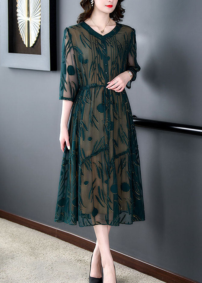 Polished Dress with an Effortless Classic Look
