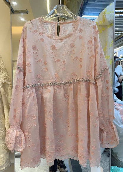 Gracefully Styled Blouse for Any Occasion