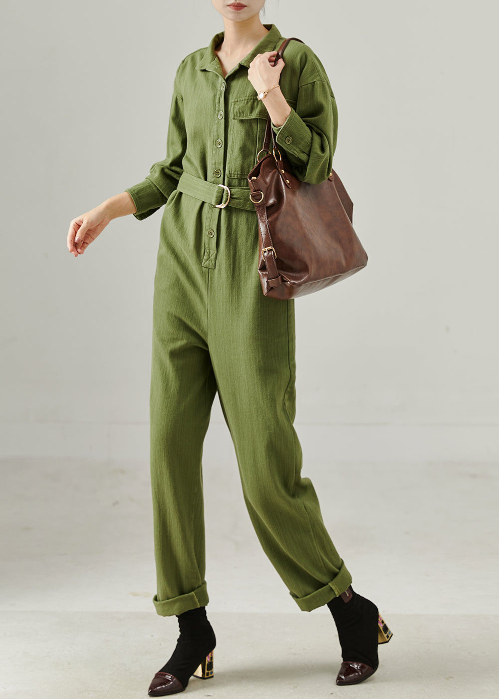 Effortlessly Elegant Garment with a Timeless Design