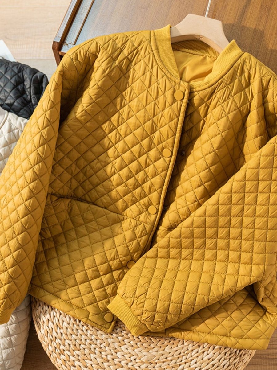 Classic Vintage Coat with a Flattering Fit