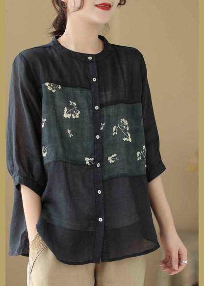 Classic Vintage Shirt with a Flattering Fit