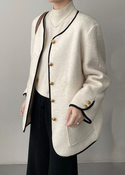 Polished Coat with an Effortless Classic Look