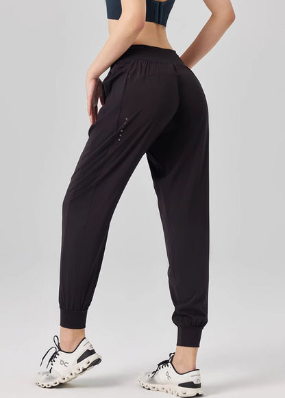 Classic Vintage Pants with a Flattering Fit