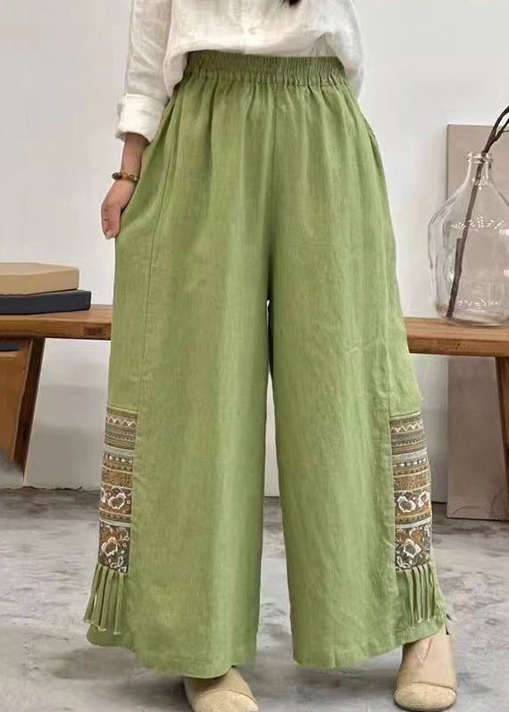 Classic Vintage Pants with a Flattering Fit