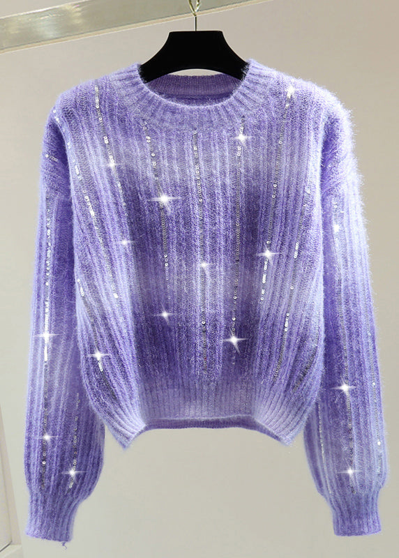 Well Tailored Sweater with a Graceful Silhouette