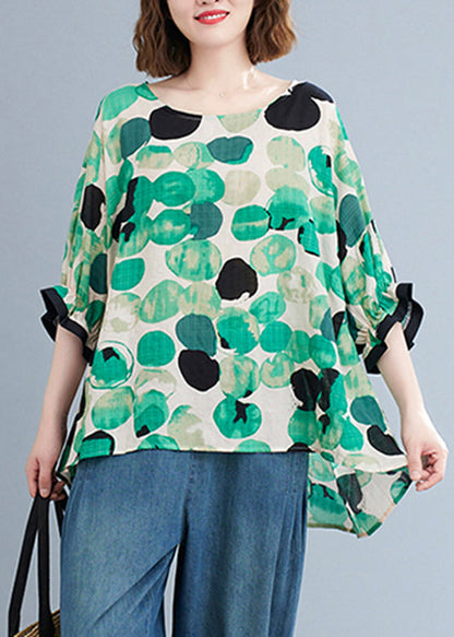 Effortlessly Elegant Top with a Timeless Design