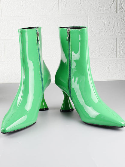 Graceful Orthopedic Boots for Modern Look