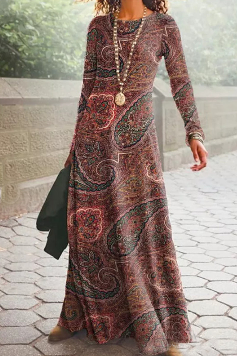 Classic Vintage & Enduringly Stylish Dress