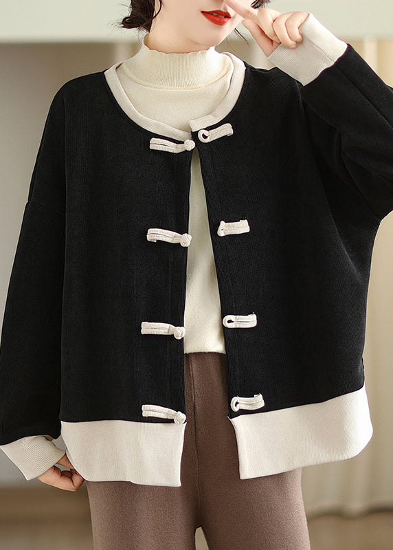 Classic Vintage Coat with a Flattering Fit