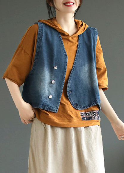 Classic Vintage Coat with a Flattering Fit