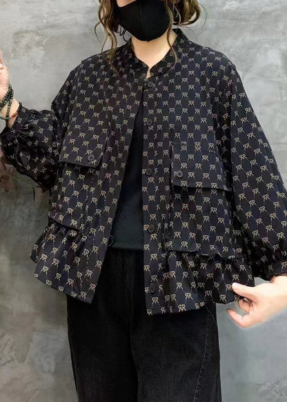 Gracefully Styled Coat for Any Occasion
