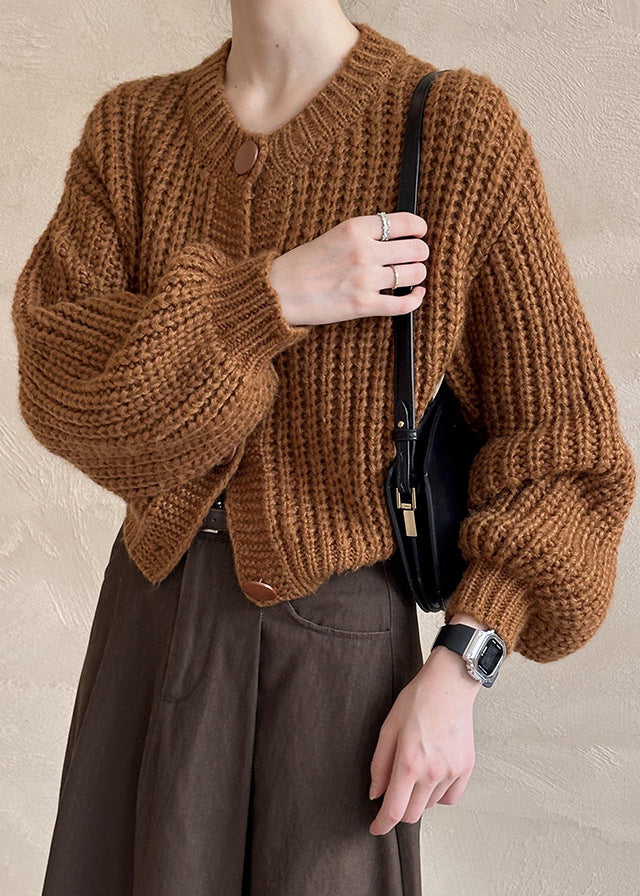 Classic Vintage Cardigan with a Flattering Fit