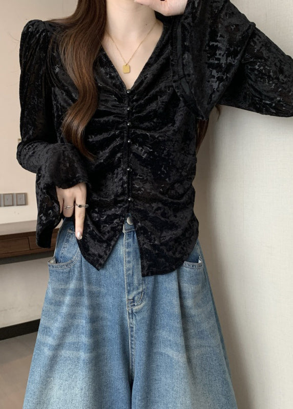 Elegantly Styled Shirt for Everyday Wear