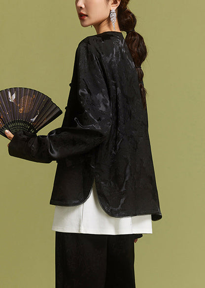 Effortlessly Elegant Coat with a Timeless Design