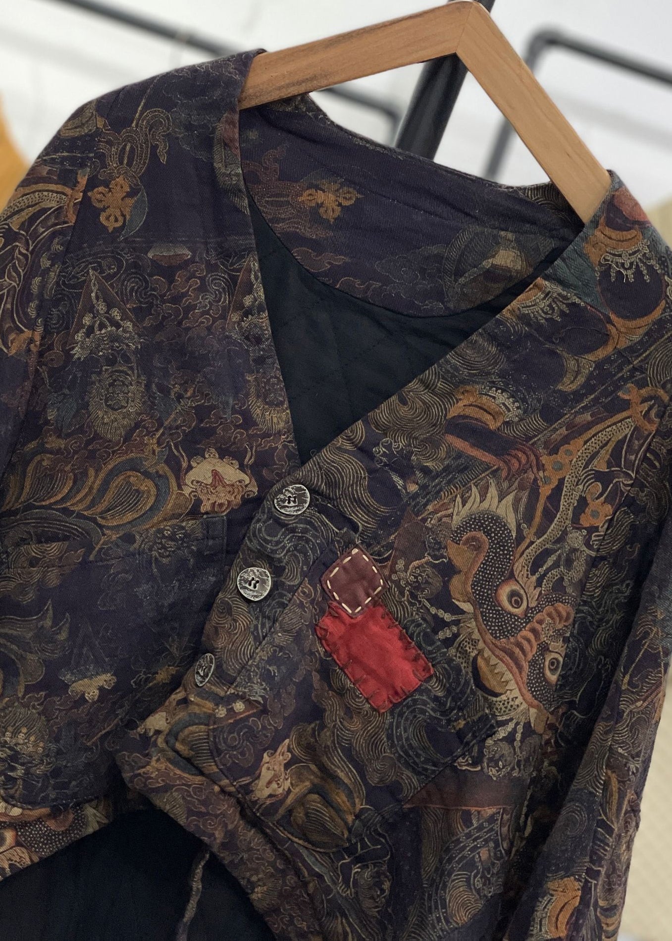 Gracefully Styled Coat for Any Occasion