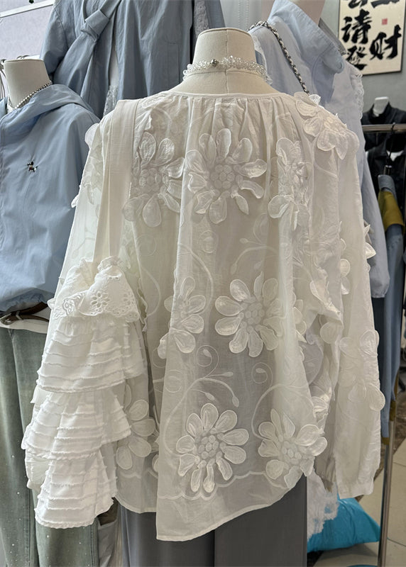 Polished Blouse with an Effortless Classic Look
