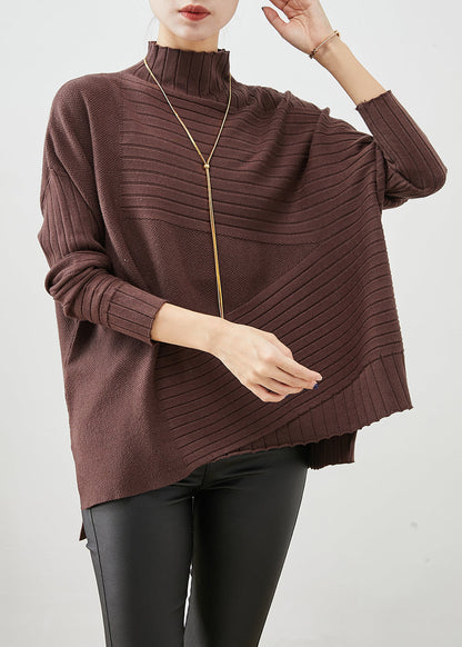 Well Tailored Sweater with a Graceful Silhouette