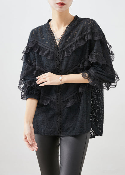 Sophisticated Blouse with a Clean Classic Look