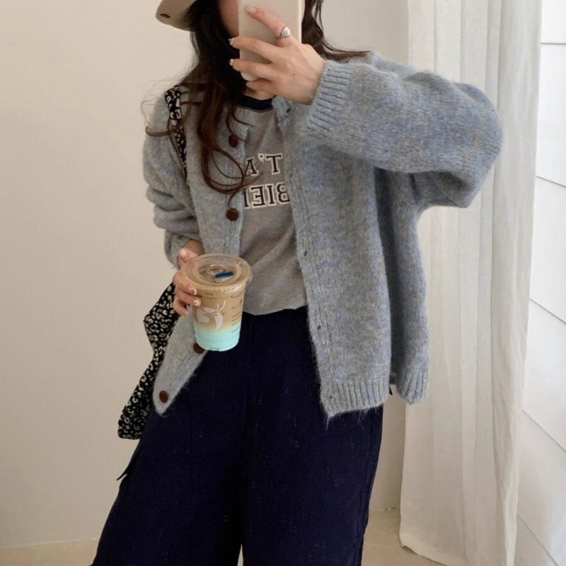 Elegantly Styled Sweater for Everyday Wear