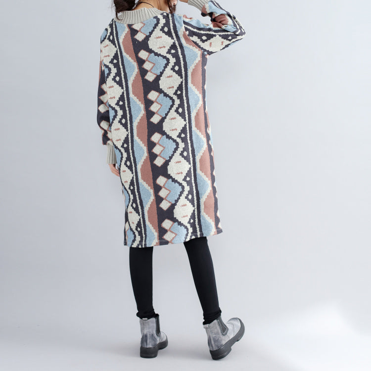 Effortlessly Elegant Sweater with a Timeless Design