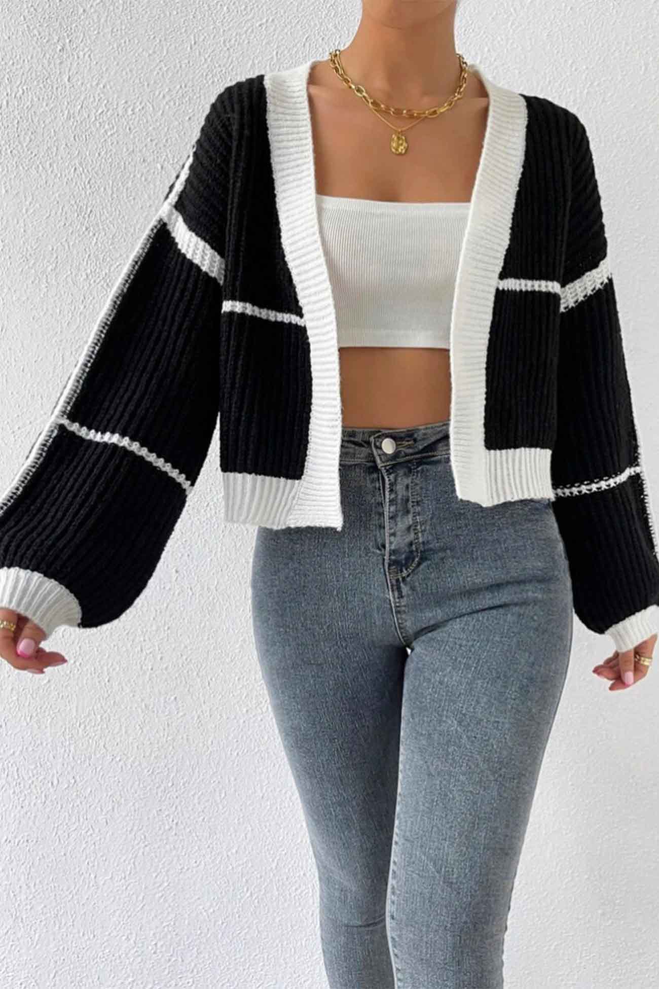 Elegantly Styled Cardigan for Everyday Wear
