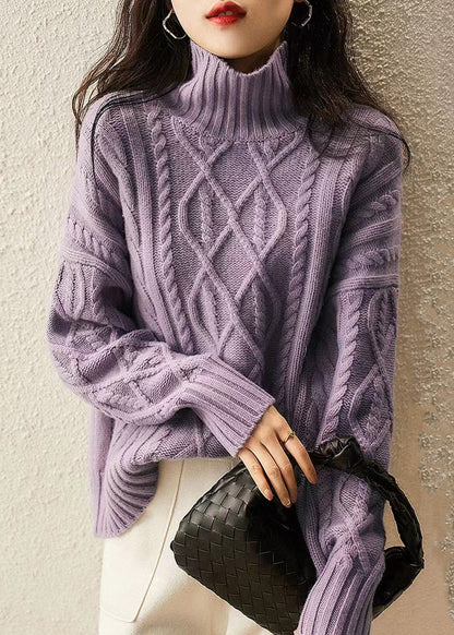 Well Tailored Sweater with a Graceful Silhouette