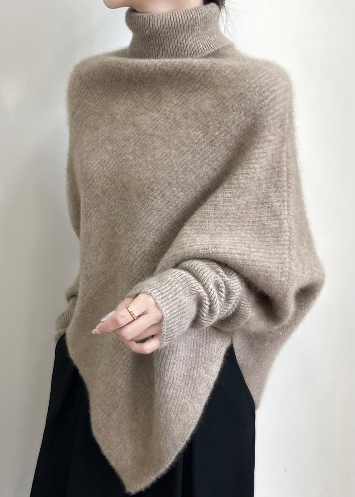 Beautifully Finished Sweater in a Timeless Design