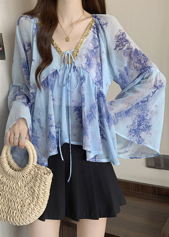 Classic Vintage Top with a Flattering Fit