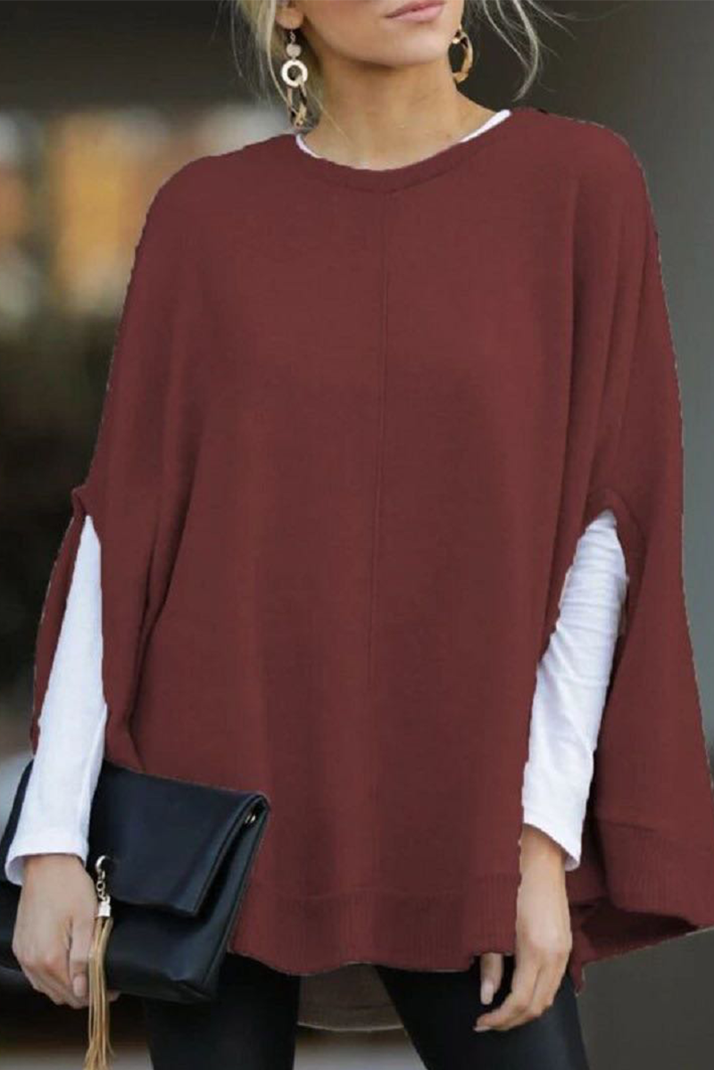 Well Tailored Sweater with a Graceful Silhouette
