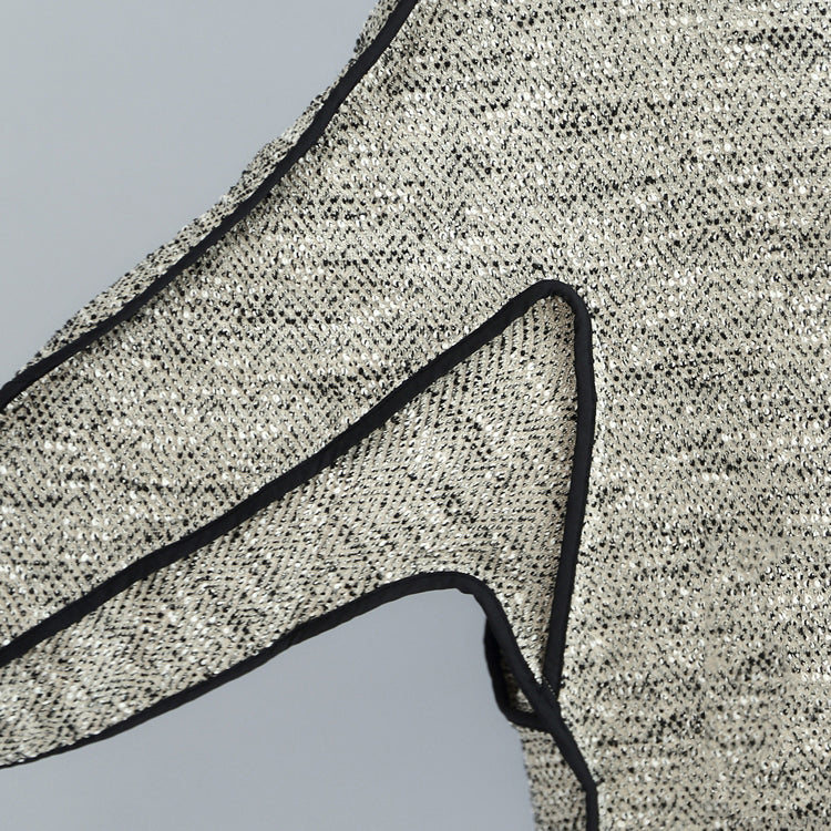 Well Tailored Sweater with a Graceful Silhouette