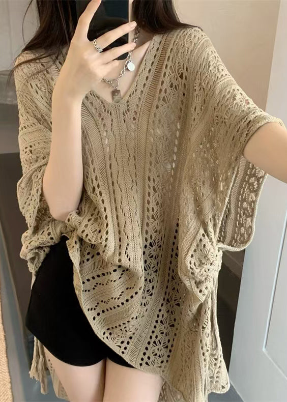 Beautifully Finished Top in a Timeless Design