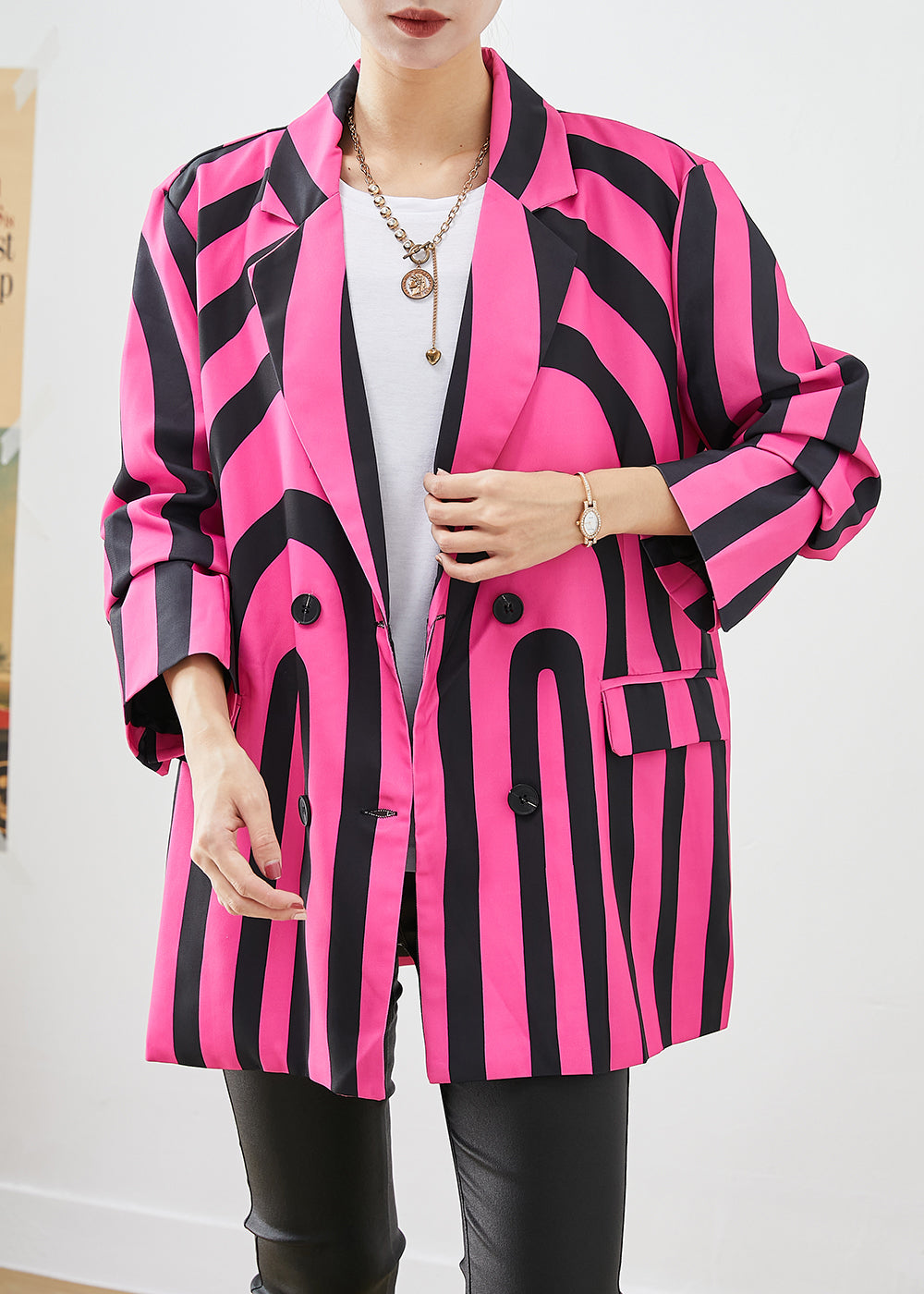 Gracefully Styled Coat for Any Occasion