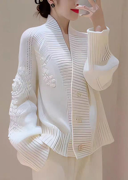 Elegantly Styled Cardigan for Everyday Wear