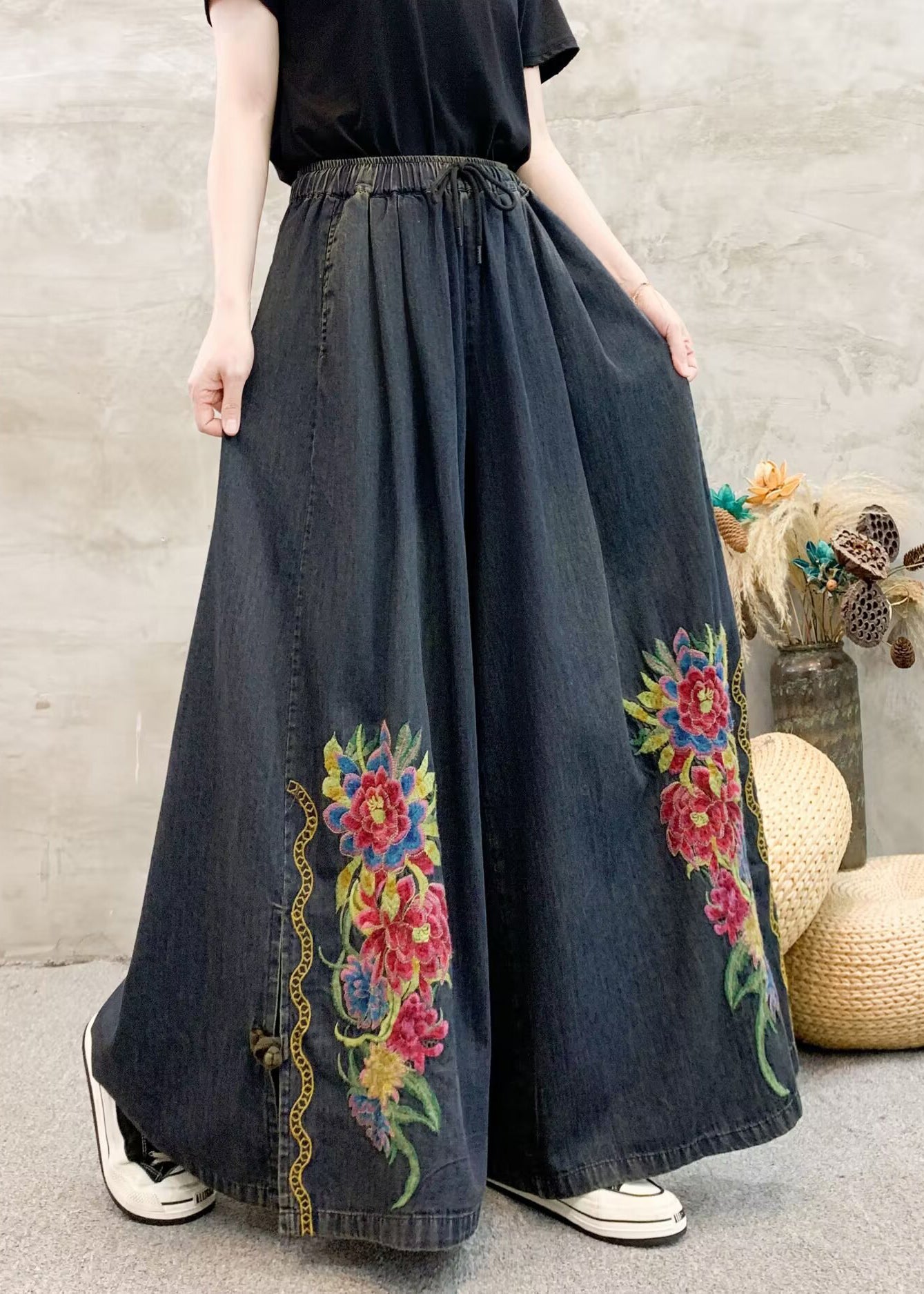 Beautifully Finished Pants in a Timeless Design