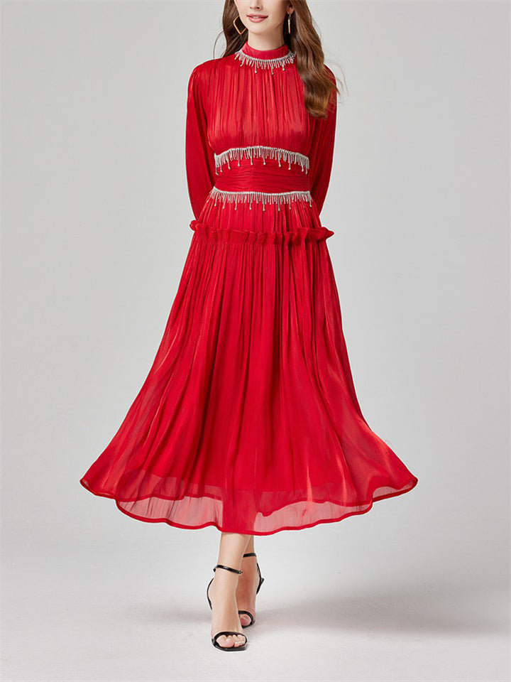 Beautifully Finished Dress in a Timeless Design