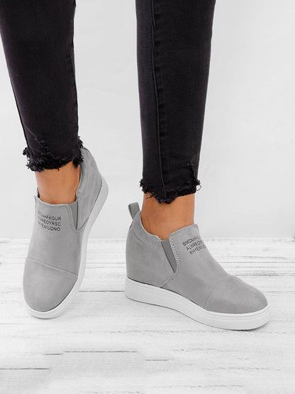 Beautifully Crafted Orthopedic Sneakers