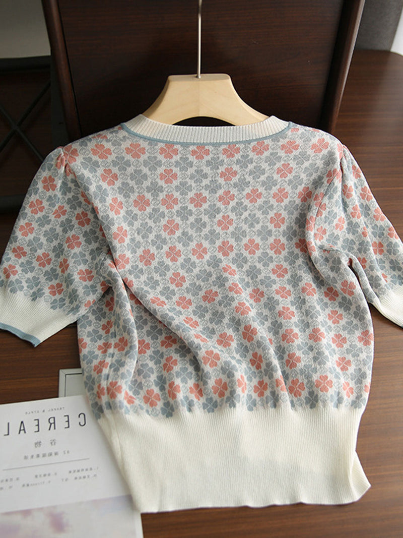 Classic Vintage Cardigan with a Flattering Fit
