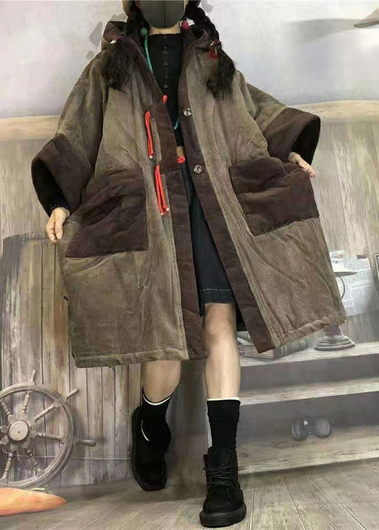 Effortlessly Elegant Coat with a Timeless Design