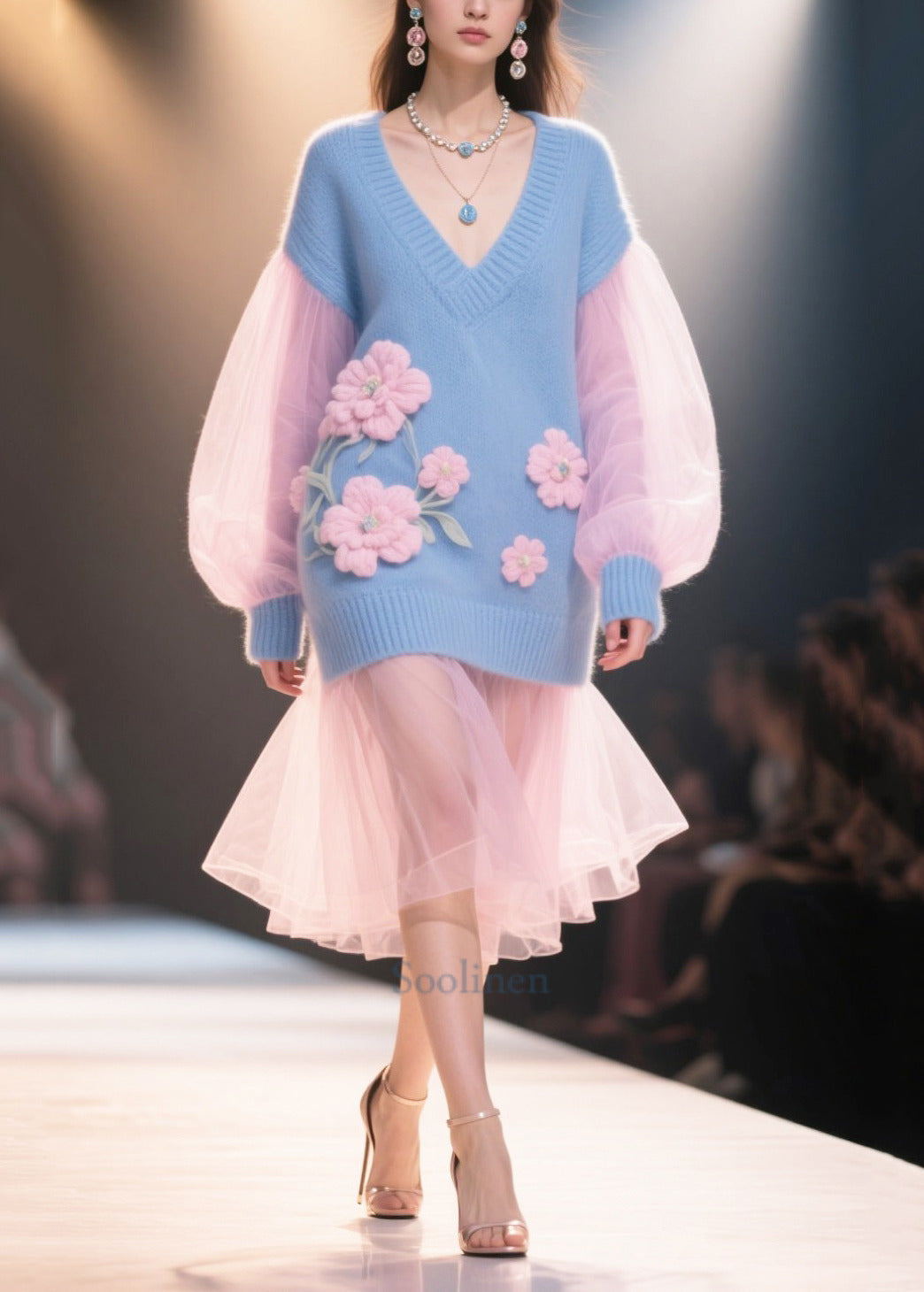 Well Tailored Dress with a Graceful Silhouette