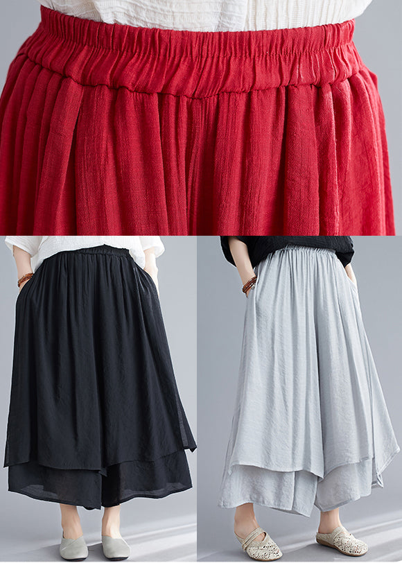 Effortlessly Elegant Pants with a Timeless Design