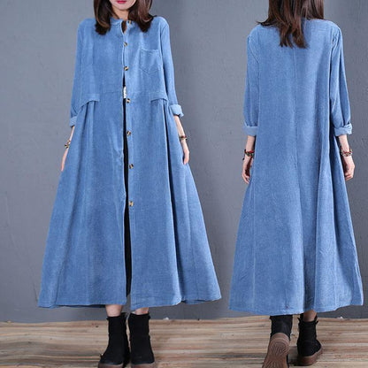Beautifully Finished Coat in a Timeless Design