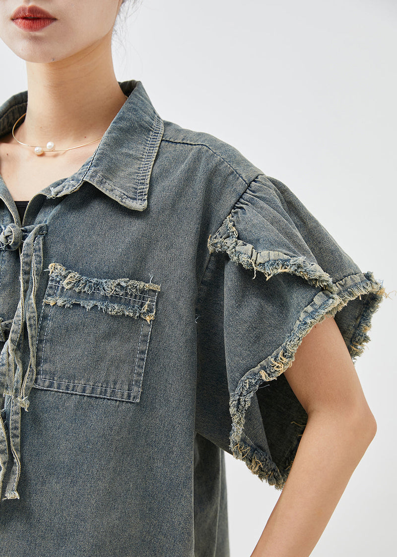 Classic Vintage Shirt with a Flattering Fit
