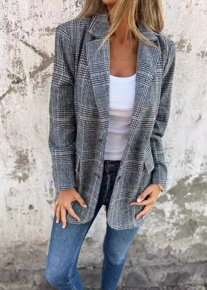 Polished Coat with an Effortless Classic Look