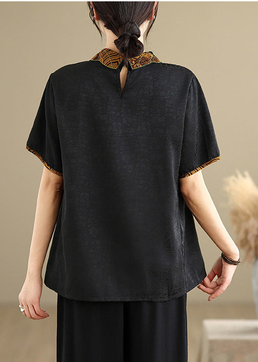 Well Tailored Shirt with a Graceful Silhouette