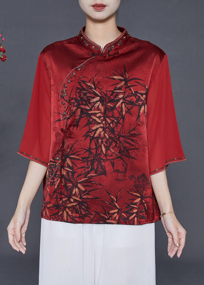 Classic Vintage Shirt with a Flattering Fit