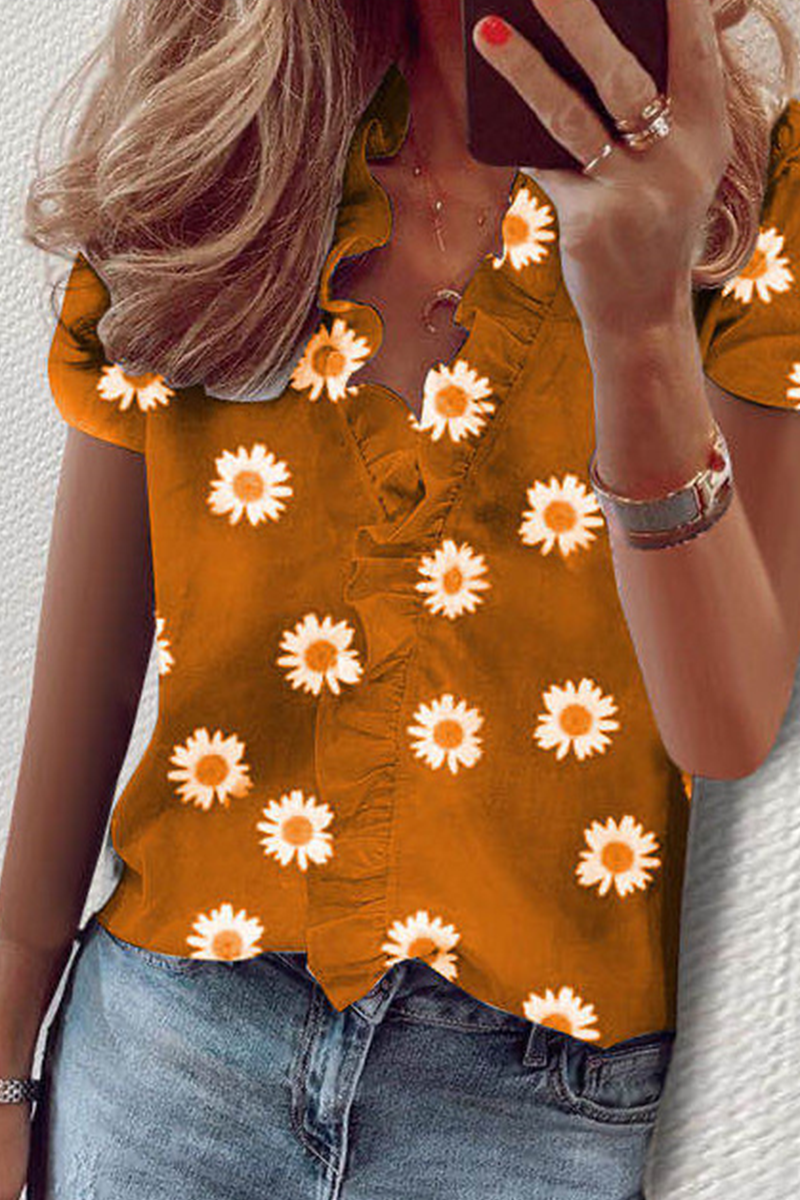 Elegantly Styled Top for Everyday Wear