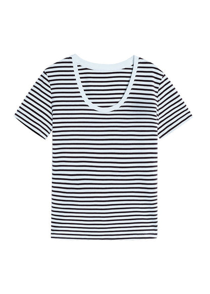 Elegantly Styled Shirt for Everyday Wear
