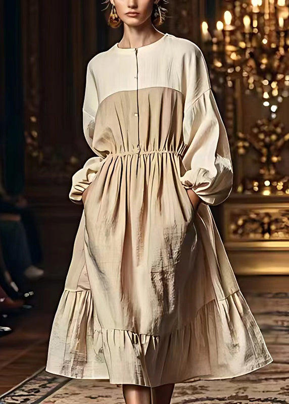 Well Tailored Dress with a Graceful Silhouette