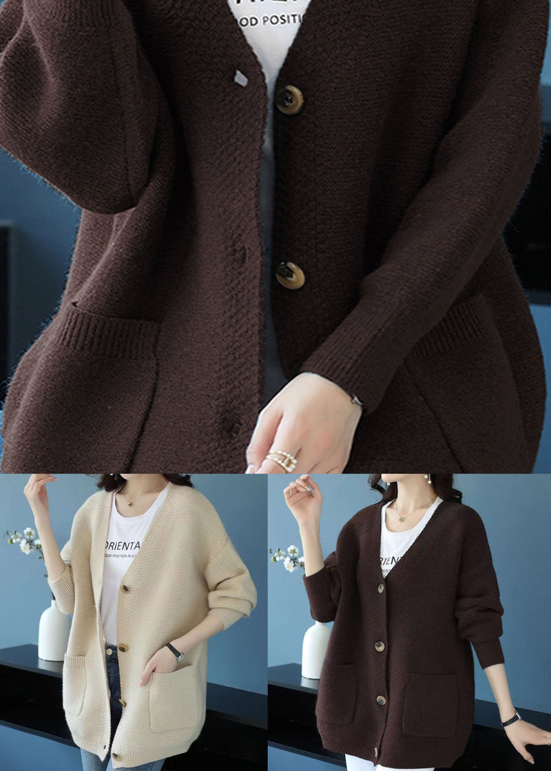 Classic Vintage Coat with a Flattering Fit